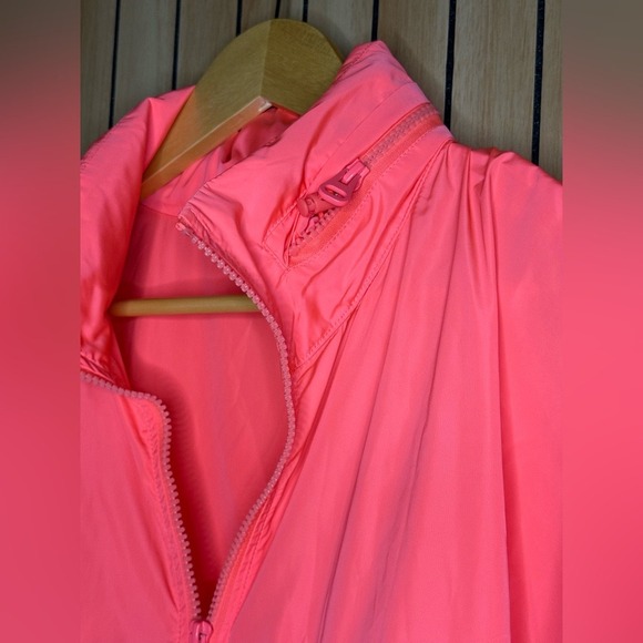 Zara Cropped Wind Breaker w/hoodie small - Picture 6 of 10